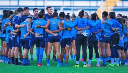 Grêmio Feminino treina no local dos jogos em casa pelo Brasileirão
