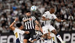 Com gol relâmpago, Botafogo vence LDU no primeiro jogo das oitavas