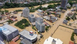 Defesa Civil diminui projeção do nível do rio, mas mantém alerta para enchentes em SC