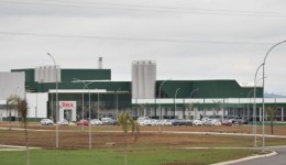 Tirol investe R$ 200 milhões em nova fábrica de leite em pó no Oeste