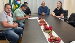 Ordem de Serviço autoriza construção de galpão comunitário em Siqueira Belo