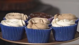Cupcake: aprenda a preparar sobremesa com cobertura cremosa de leite com café