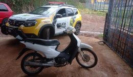 PM recupera moto furtada e prende homem por receptação no bairro Cristo Rei