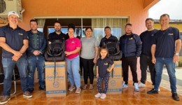Rotary de Barracão realiza doação à Casa Lar