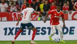 Inter cede empate ao Bahia e deixa escapar chance de se afastar da zona de rebaixamento