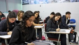 Conheça as regras para a prova de redação do Enem 2025 no domingo