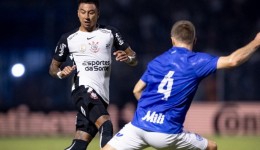 Corinthians vence o Barra-SC fora de casa e sai na frente na Copa do Brasil