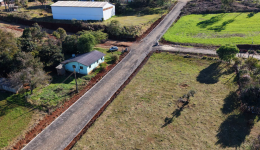 Prefeitura conclui calçamento da Avenida José Fogiatto, no Distrito de Idamar