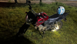 Motociclista de 39 anos morre após sofrer queda