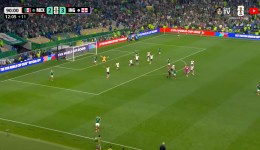 Inglaterra supera expulsão e vence México em jogo dramático para chegar às quartas