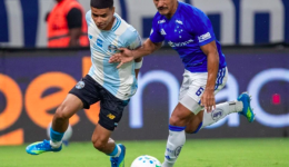 Grêmio é derrotado pelo Cruzeiro e fica mais perto do Z-4 do Brasileirão