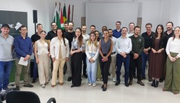 BRDE realiza café com empresários na ASCOAGRIN  e apresenta linhas de crédito