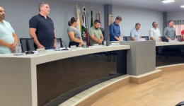 Câmara aprova 10 projetos e destaca investimento em moradias populares