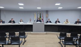 Câmara de Vereadores aprova 11 projetos por unanimidade durante sessão ordinária