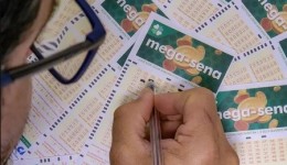 Bilhete catarinense ficou a um número do prêmio principal, que acumulou para R$ 52 milhões