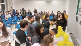 Unetri envolve acadêmicos em roda de conversa sobre saúde mental
