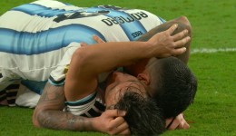 Argentina vive drama, mas supera Cabo Verde na prorrogação e se garante nas oitavas