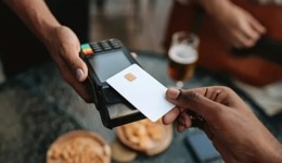 Entenda o que muda com novas regras para o vale-refeição e vale-alimentação