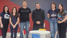 Upgadre School inicia nova etapa em novo espaço