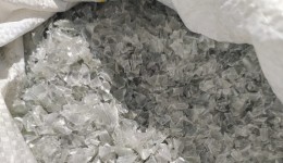 Caminhão com 21 toneladas de material reciclável é apreendido após ingresso irregular no Brasil