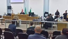 Mulher que buscou cartomante para planejar morte da companheira do ex vai a júri em SC