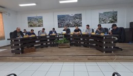 Câmara de Vereadores realiza sessão com pautas de interesse público