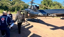 Trabalhador é socorrido de helicóptero após ter parte do corpo esmagado por esteira no Oeste