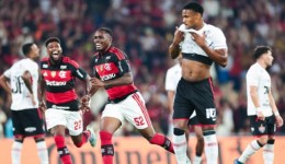 Flamengo vence o Vitória e abre vantagem na Copa do Brasil