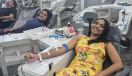 Mulher troca presentes de aniversário por doações de sangue e mobiliza 60 pessoas em SP