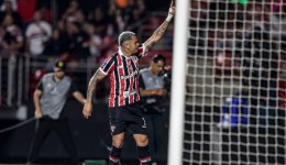 São Paulo vence O’Higgins e assume controle no grupo da Sul-Americana