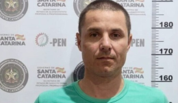 Foragido que fugiu de presídio é recapturado após cometer roubos