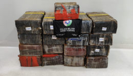 Polícia Militar apreende mais de 328 kg de maconha e prende suspeito