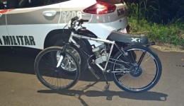 Adolescente é abordado conduzindo ciclomotor artesanal que causava perturbação