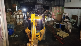 Incêndio atinge indústria e mobiliza bombeiros