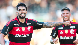 Clube de Regatas do Flamengo vence clássico no Nilton Santos e avança à semifinal do Carioca