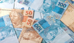 Mais de 4,7 milhões de catarinenses devem receber o 13º salário até o fim de 2025