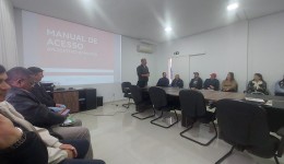 Município implanta Cartão Vale-Alimentação para servidores públicos, fortalecendo o comércio local