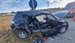 Colisão entre carro e motocicleta deixa dois mortos na SC-418