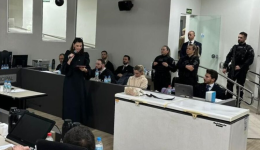 Mulher que matou o marido e escondeu corpo em freezer é condenada a 20 anos em SC