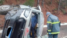 Veículo da Saúde de Campo Erê se envolve em acidente na BR-282