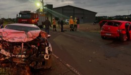 Motorista e duas crianças ficam feridos em colisão na BR-163