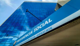 Oposição derrota governistas e elege presidente da CPI do INSS