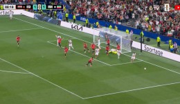 Egito empata com Irã, avança em 2º e enfrentará Austrália no mata-mata