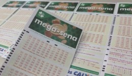 Três apostas acertam a quina da Mega-Sena e prêmio acumula em R$ 72 milhões