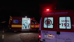 Colisão entre duas motocicletas deixa dois homens feridos