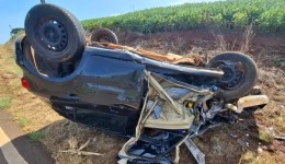 Colisão frontal deixa dois feridos na PR-565