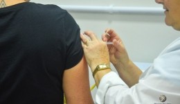 Mesmo com dia D, vacinação contra a gripe não atinge nem 30% em SC
