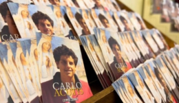 Quem foi Carlo Acutis e por que ele virou santo conhecido como “padroeiro da Internet”