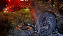 Colisão frontal entre caminhão e Fiat Strada deixa um ferido na BR-280