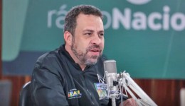 Acabar com a escala 6x1 é prioridade do governo, afirma Boulos